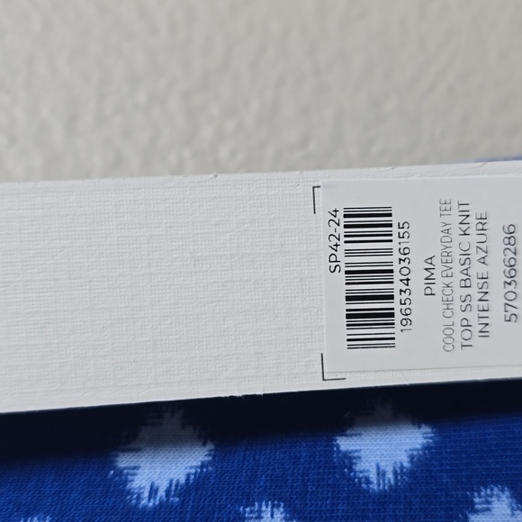 Chico's Cool Check Everyday  Blue and White Tee Size Mediun NwT. - Picture 7 of 9